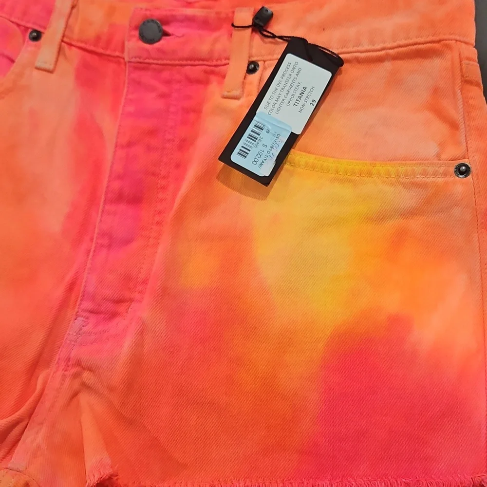 CARMAR Tie-Dye Jean Shorts - Picture 4 of 11
